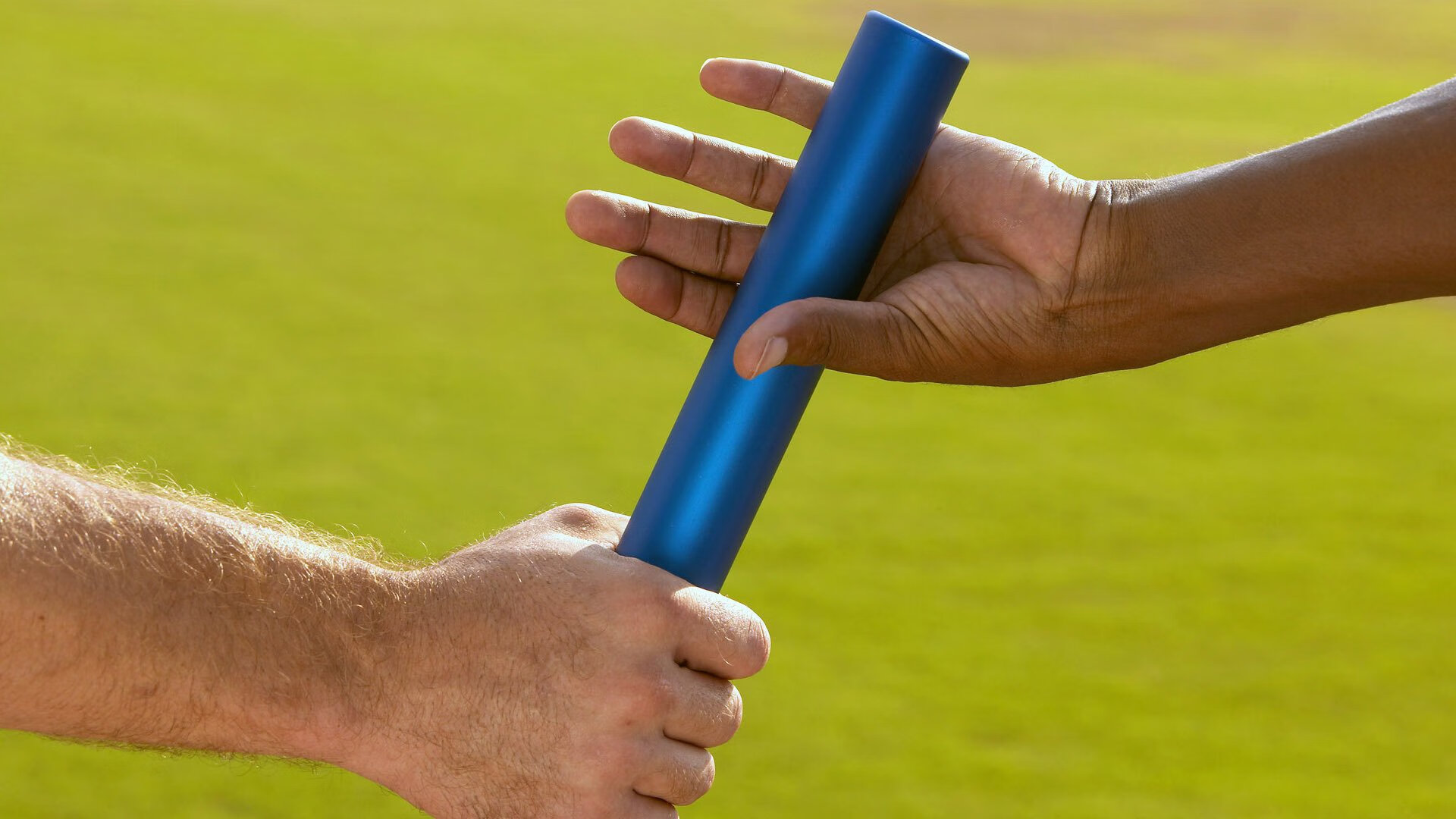 MVP归属:王强凭借关键三分荣膺当场最佳!,王强怎么样