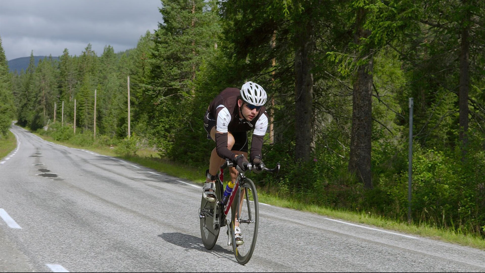 _运用大数据分析预测比赛走势_，大数据分析预测怎么做