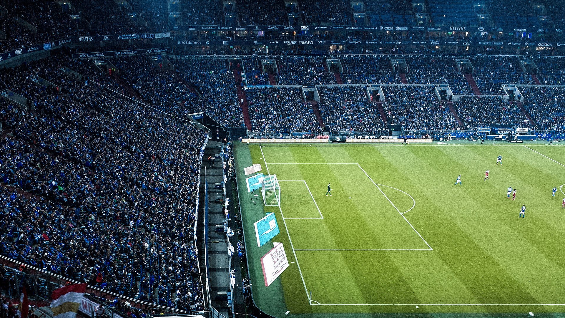 《顶级直播平台策略：如何吸引更多粉丝？》，这样直播才吸引人